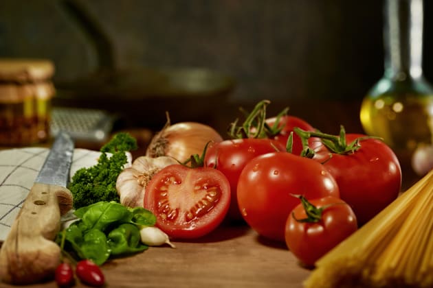 Ingredients of tomato sauce