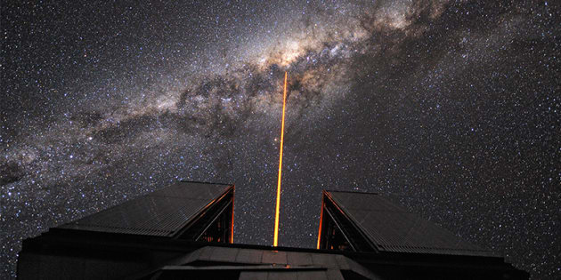 telescope+espace+laser+ESOG+Hudepohl.jpg