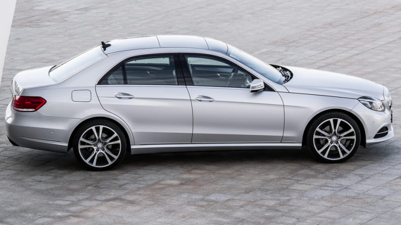 Mercedes calling in CLS, E-Class over rubber seal fire risk