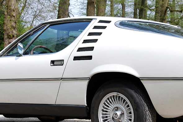 alfa_romeo_montreal_10.jpg
