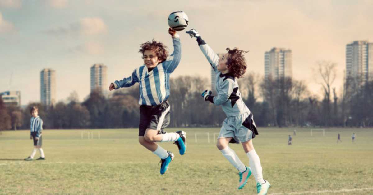 quel footballeur est surnomme spice boy