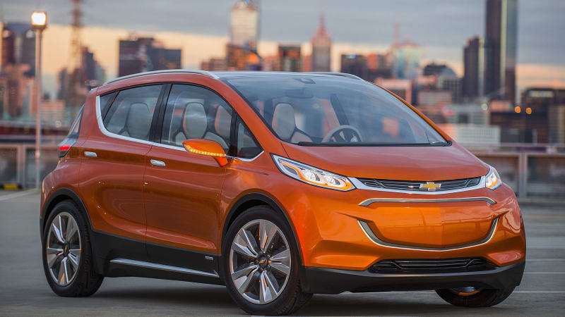 photo of GM says li-ion battery cost per kWh already down to $145 image