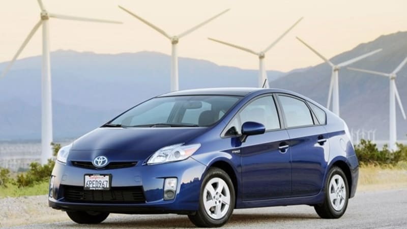 Ex-Toyota Bill Reinert still in favor of hybrids, against EVs