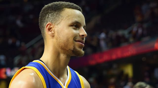 Curry wants to stay with Warriors as free agency looms