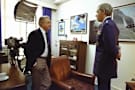 ABC television news commentator, Hugh Downs, has an informal discussion with Maj. Gen. John T. Chain at the Pentagon. 		          Location:                       ARLINGTON, VIRGINIA (VA) UNITED STATES OF AMERICA (USA)                   		%lt;ta