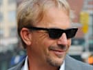 Kevin Costner 'worried over swine flu'