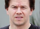 Mark Wahlberg 'blasts noisy Beckhams'