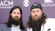  Perhaps the producers and writers(?) of Duck Dynasty have a twisted sense of humor? Or perhaps it was just coincidence? Either way, when Duck Dynasty star Jase Robertson...