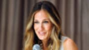  Last Monday night. I would like to go on the record saying that Monday night in N.Y.C. is officially underrated. While some people are just reading the newspapers they t...