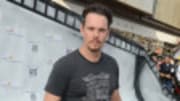  Kevin Dillon apparently just can't shake his Johnny Drama days. For the actor, who played a struggling actor who couldn't land a sitcom on the babes and bros show 
