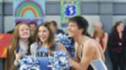  Sue Heck (Eden Sher) has never had much luck in anything, but on this week's all-new episode of 