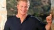  In this week's episode of The Bachelor, the producers wasted no time in getting all the clichés out of the way on the first date -- helicopter ride, skyscraper and harne...