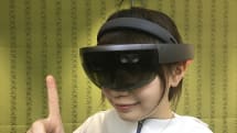 動画：電脳メガネいつ来る？ HoloLens体験レポ。VRとは全く異なるMR、課題は視野角の狭さか