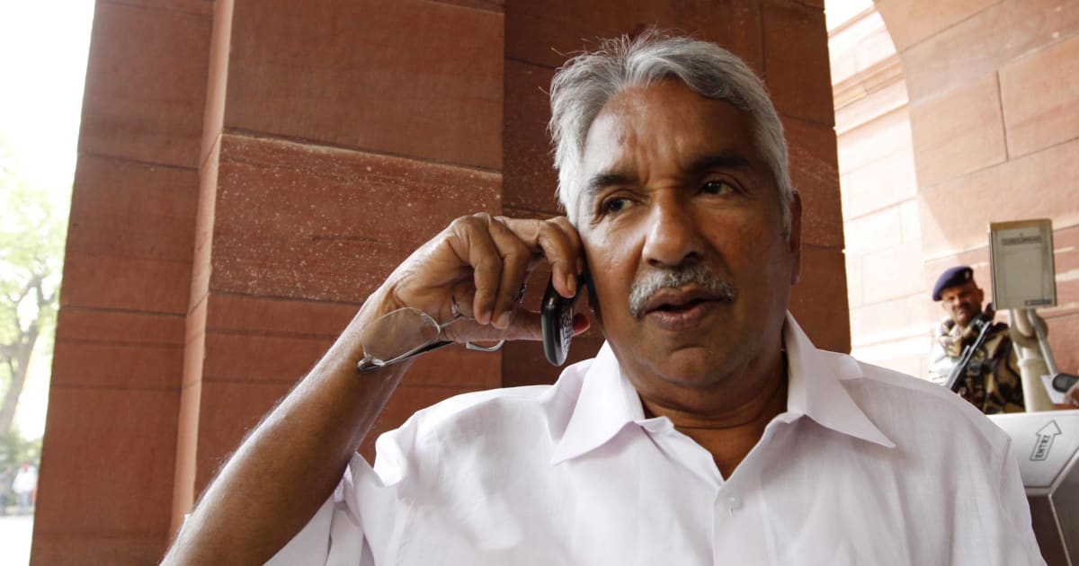 Why Oommen Chandy's Rumoured Rebellion Could Sink Congress In Kerala