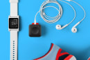 Fitbit、Pebbleの主要人材とソフト・知財関係の買収を発表。Pebbleは全製品の生産販売を打ち切り