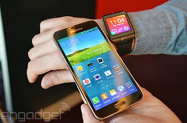 Samsung Galaxy S5 preview: simpler in some ways, more 'glam' in others