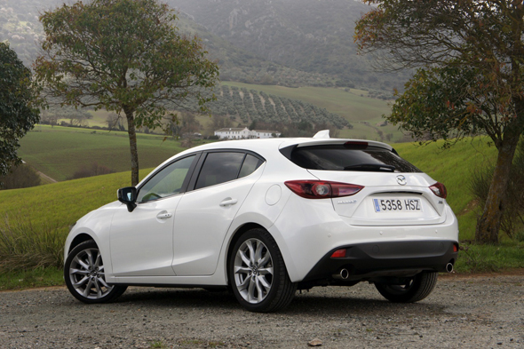 0mazda3bi50-1.jpg