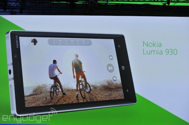 Nokia announces the Lumia 930, a 5-inch phone with a 20-megapixel PureView camera