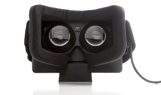 Facebook buys Oculus VR