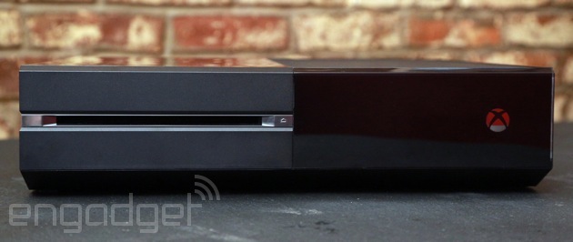 Microsoft lowers Xbox One price to $400 without Kinect