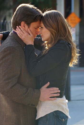 CASTLE - "Crossfire" - With their best lead in hand, Castle and Beckett are ready to take on LokSat. But an unforeseen twist puts their case - and their lives - in jeopardy, on the season finale of "Castle," MONDAY, MAY 16 (10:00-11:00 p.m. EDT) on the ABC Television Network. "Crossfire" (ABC/Byron Cohen)NATHAN FILLION, STANA KATIC