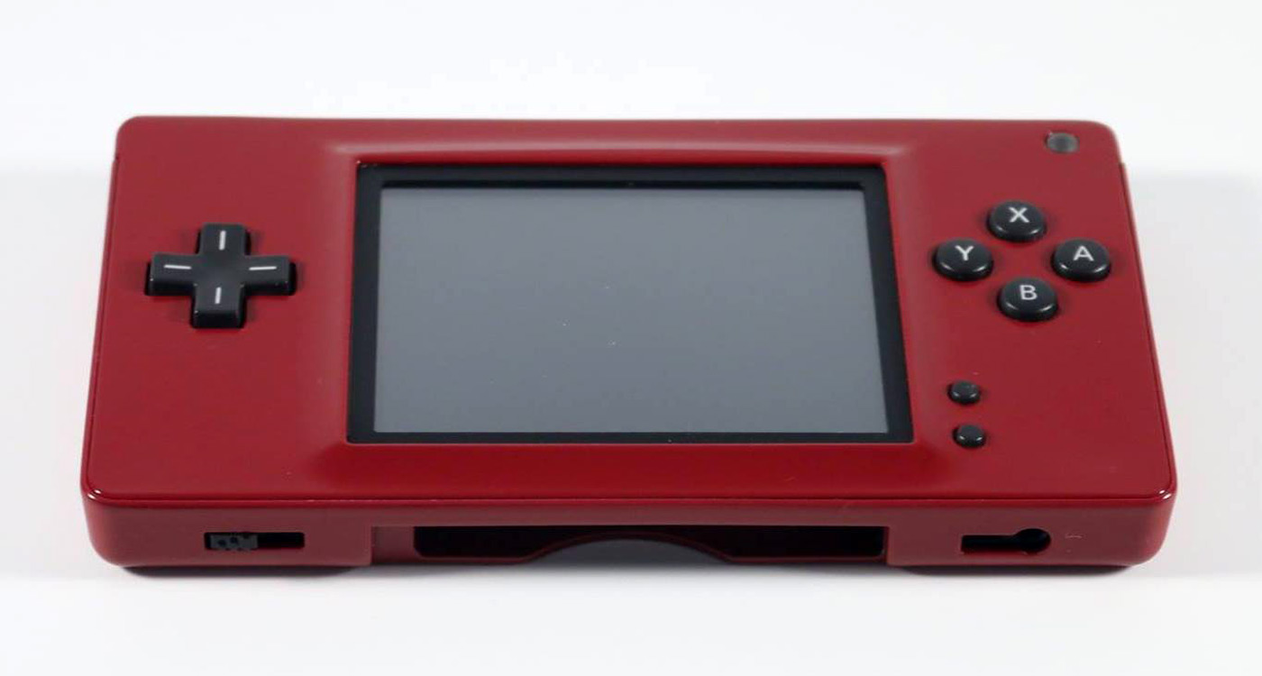 Game Boy Macro mod breathes new life into your Nintendo DS