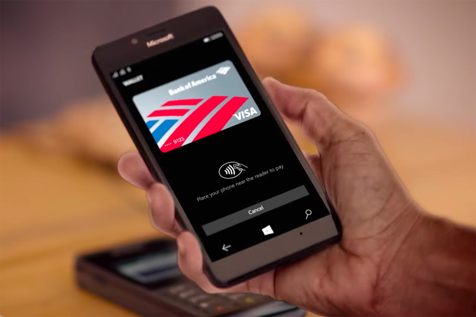 Microsoft brings mobile payments to your Windows 10 phone