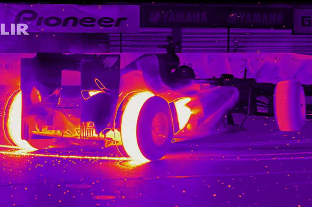 Red Bull RB8 in infrared
