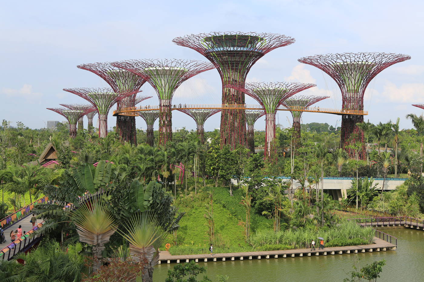 Singapore's artificial natural paradise