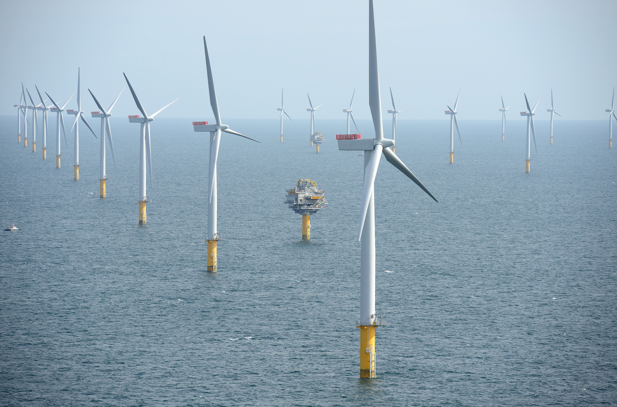 World&#039;s largest offshore wind farm to be built in the UK