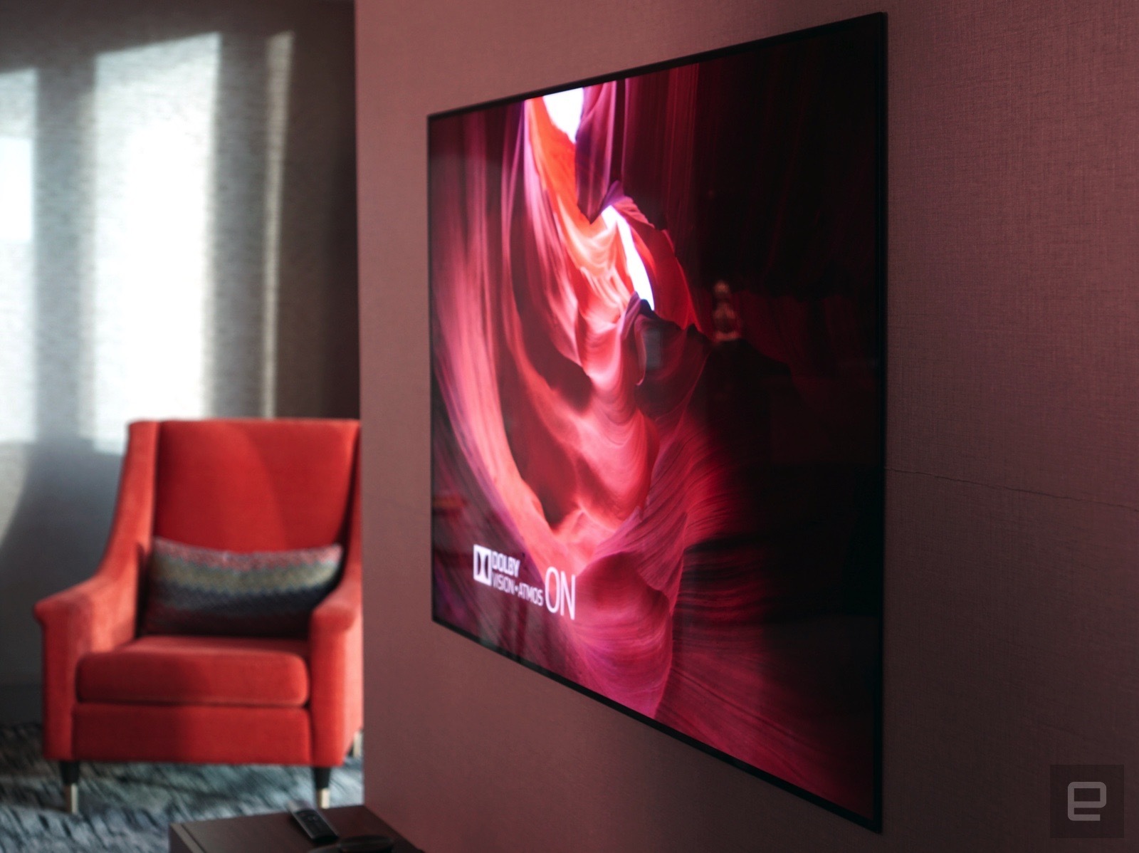 photo of LG's OLED TVs now pack loss-free 3D audio image