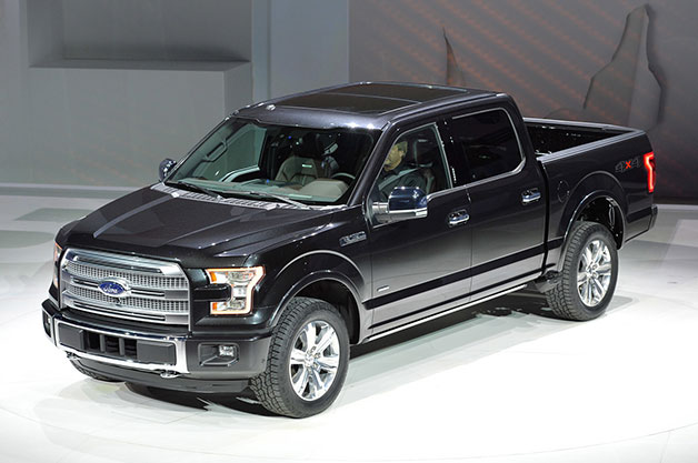 2015 Ford F-150 at the Detroit Motor Show, front three-quarter view.