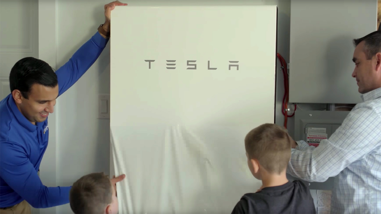 photo of Tesla's latest smart power grid experiment begins in Canada image