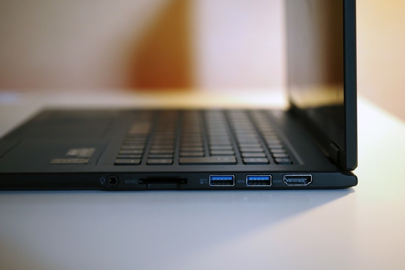 Lenovo's skinny new ultraportable claims to be the lightest 13-inch laptop