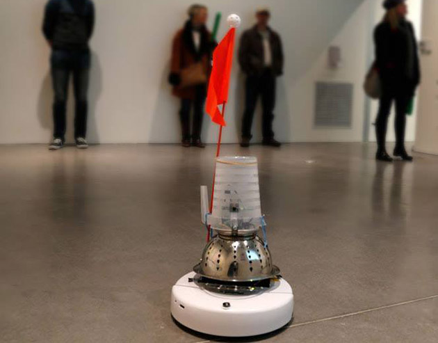 photo of Hitchbot's poetry-writing sibling will also make its way across Canada image