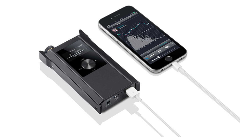 Onkyo's music player is also DAC and headphone amp for your phone
