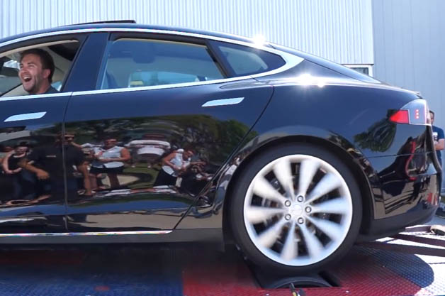 Tesla Model S on the dyno