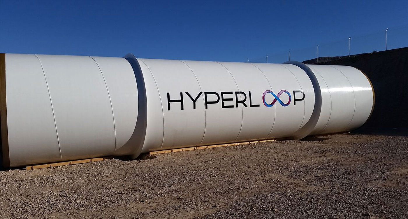The first working Hyperloop could arrive by the end of 2016