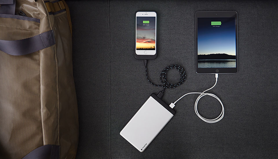 mophie_Powerstation_lifestyle_thumbnail.jpg