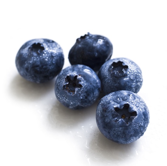 blueberries, foods that hydrate and burn calories