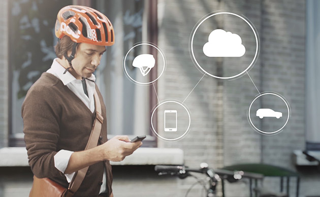 photo of Volvo's bike helmet concept alerts riders and drivers to each other image