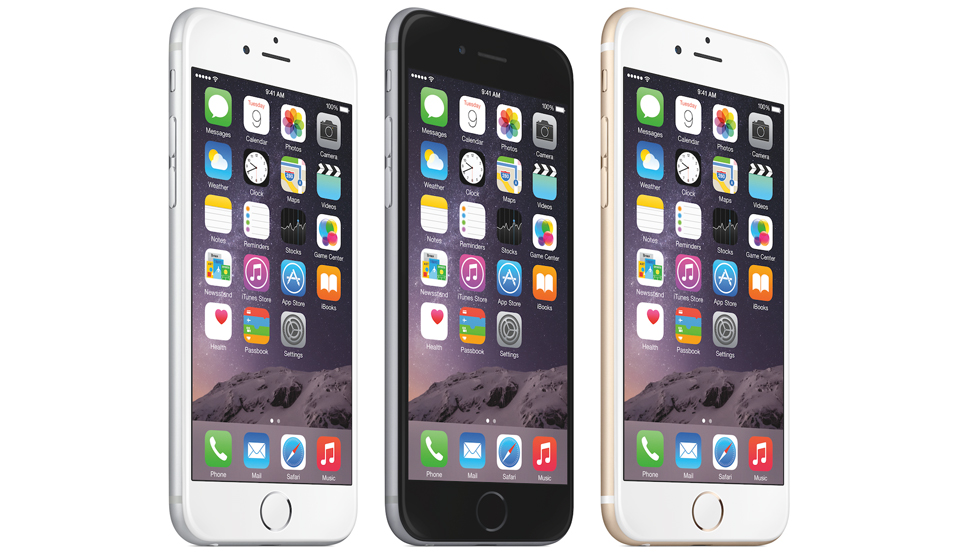 With larger iPhones, Apple accepts that smartphones have evolved