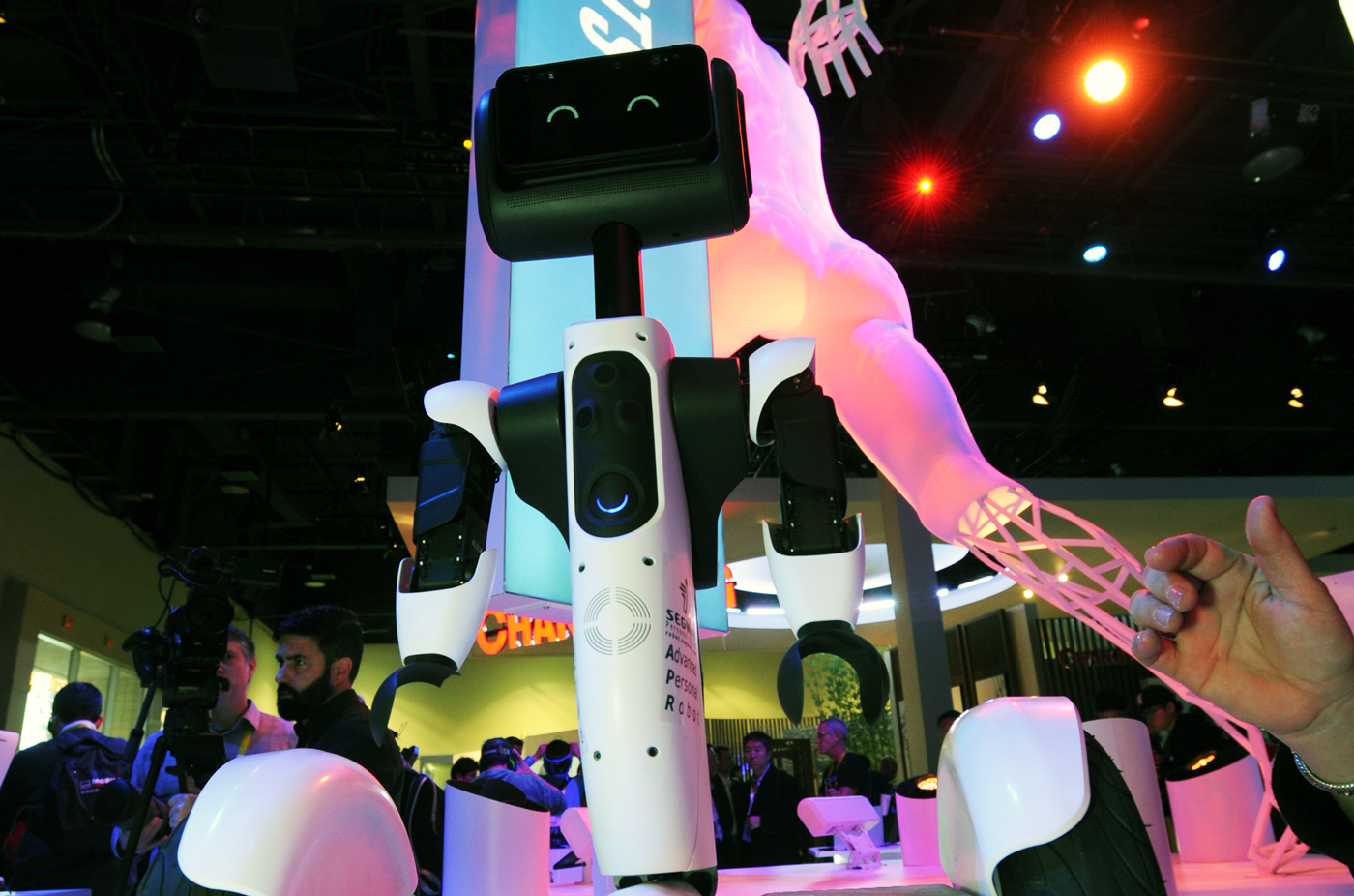 A closer look at Intel and Xiaomi&#039;s Ninebot Segway Robot