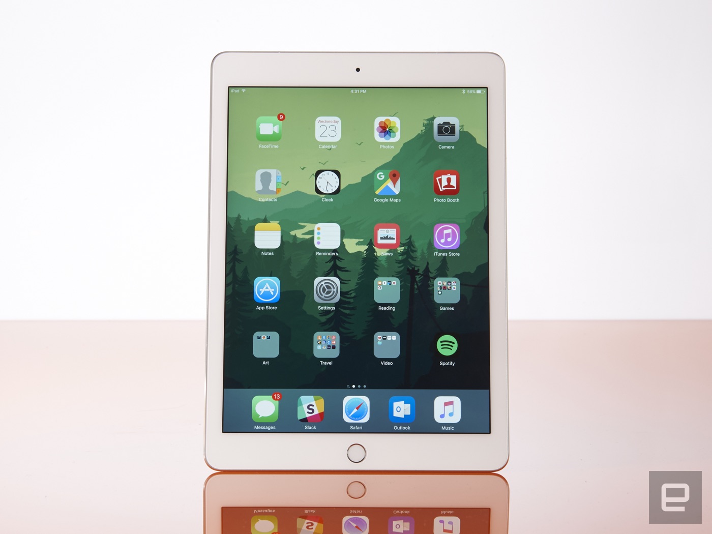 iPad Pro 9.7 review: Apple&#039;s best tablet, but it won&#039;t replace a laptop