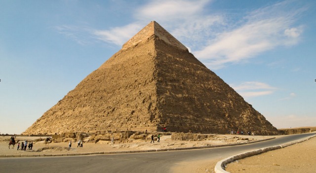 Researchers think water helped ancient Egyptians build the pyramids