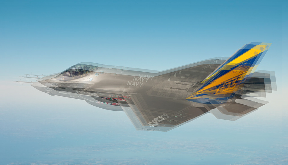 F-35 pilots are seeing double, but it’s the plane that’s drunk