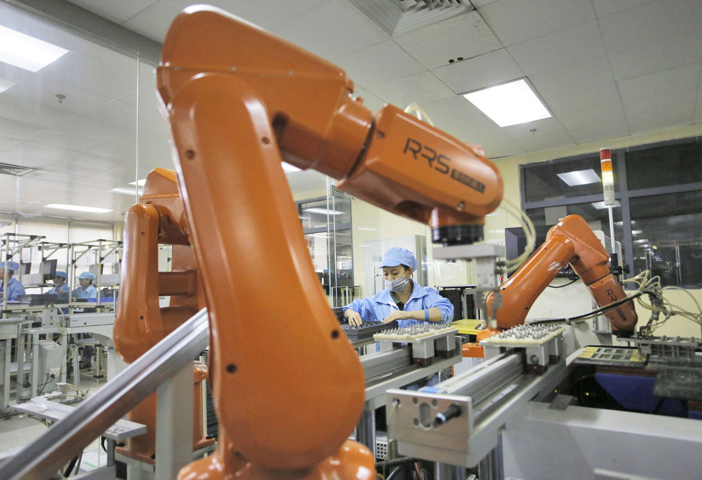 Foxconn replaces 60,000 human workers with robots