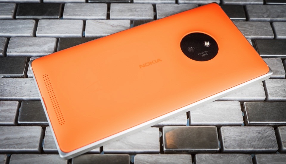 Lumia 830 review: bringing the Icon down to the mid-range