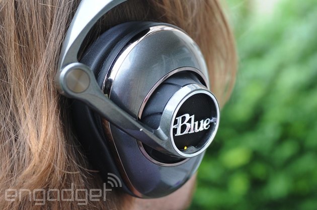 Blue&#039;s first headphones have a built-in amp for better mobile audio
