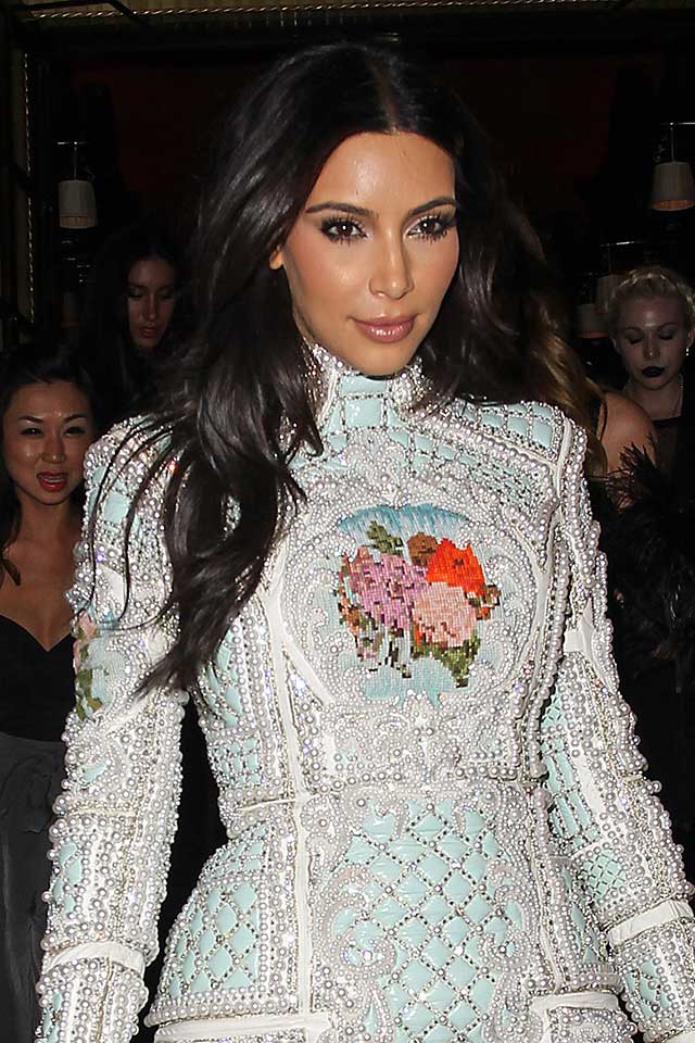 kim-kardashian-marries-kanye-west-in-haute-couture-givenchy-dress-huffpost-uk